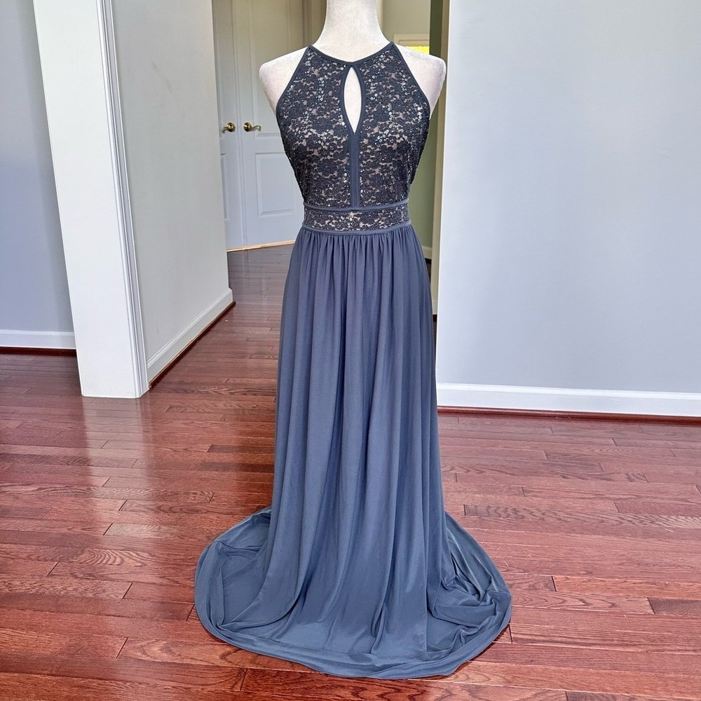 NIGHTWAY Ash Grey Glitter Lace Top Keyhole Simple Feminine Gown Dress Size 12